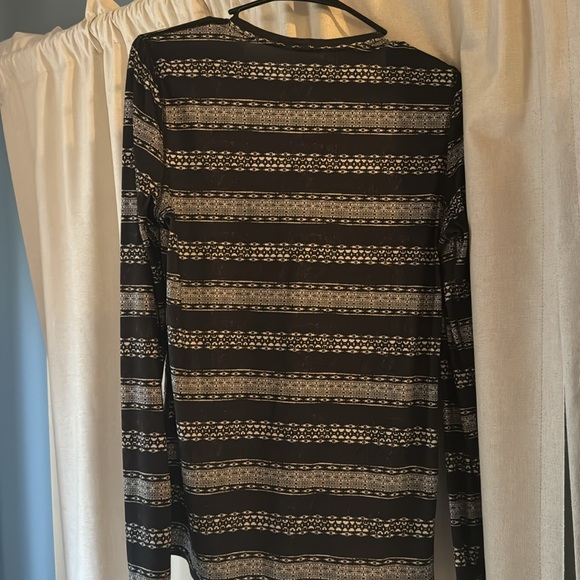 Patagonia long sleeve top - Picture 3 of 3